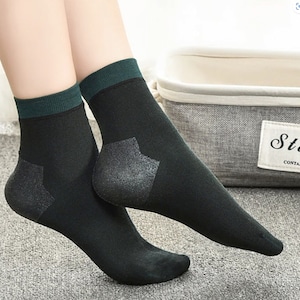 Moisturizing Heel Silicone Socks for Daytime Wear - 5 Pairs – Soften Heels – Prevent Dryness – Heal Cracks – Permanent Silicone Heel Shield