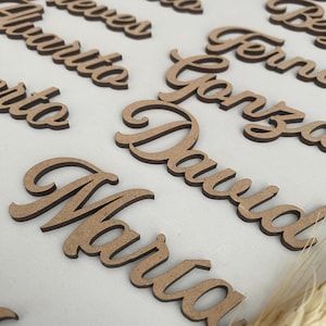Marcasitios personalizados para bodas, comuniones, bautizos, regalos de invitados.