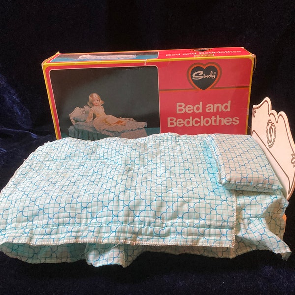 Sindy bed plus bedclothes in original packaging