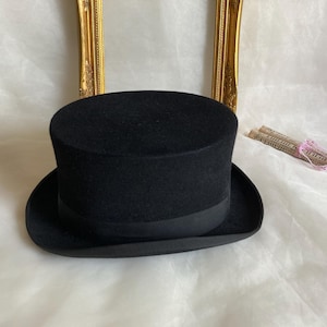 Vintage Italian Guerra Top Hat