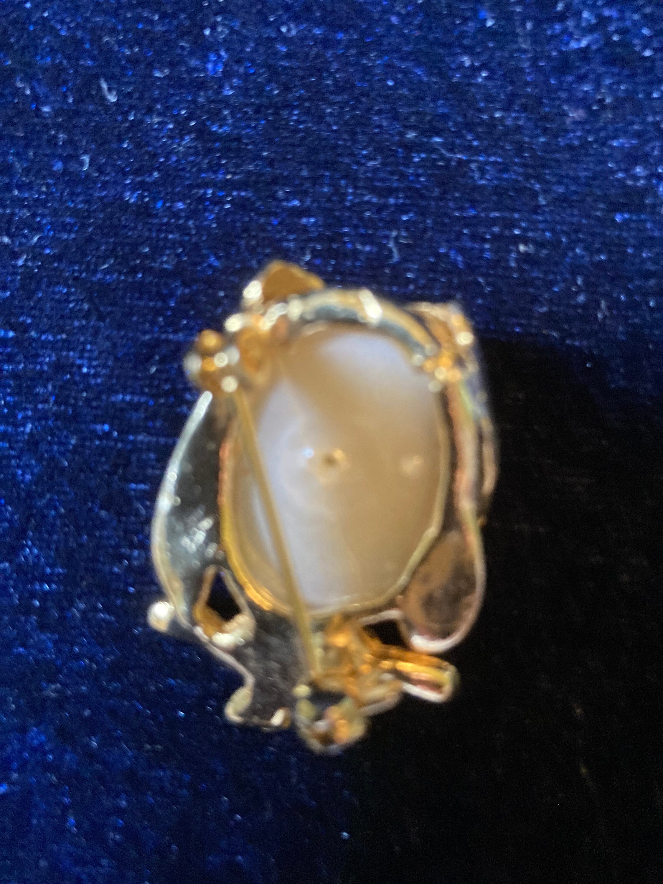 Broche Hibou En Métal Doré Avec Fausse Perle - Bijou Vintage - Occasion - Accessoire Chic