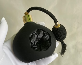Vintage Perfume Atomizer Black with Flower