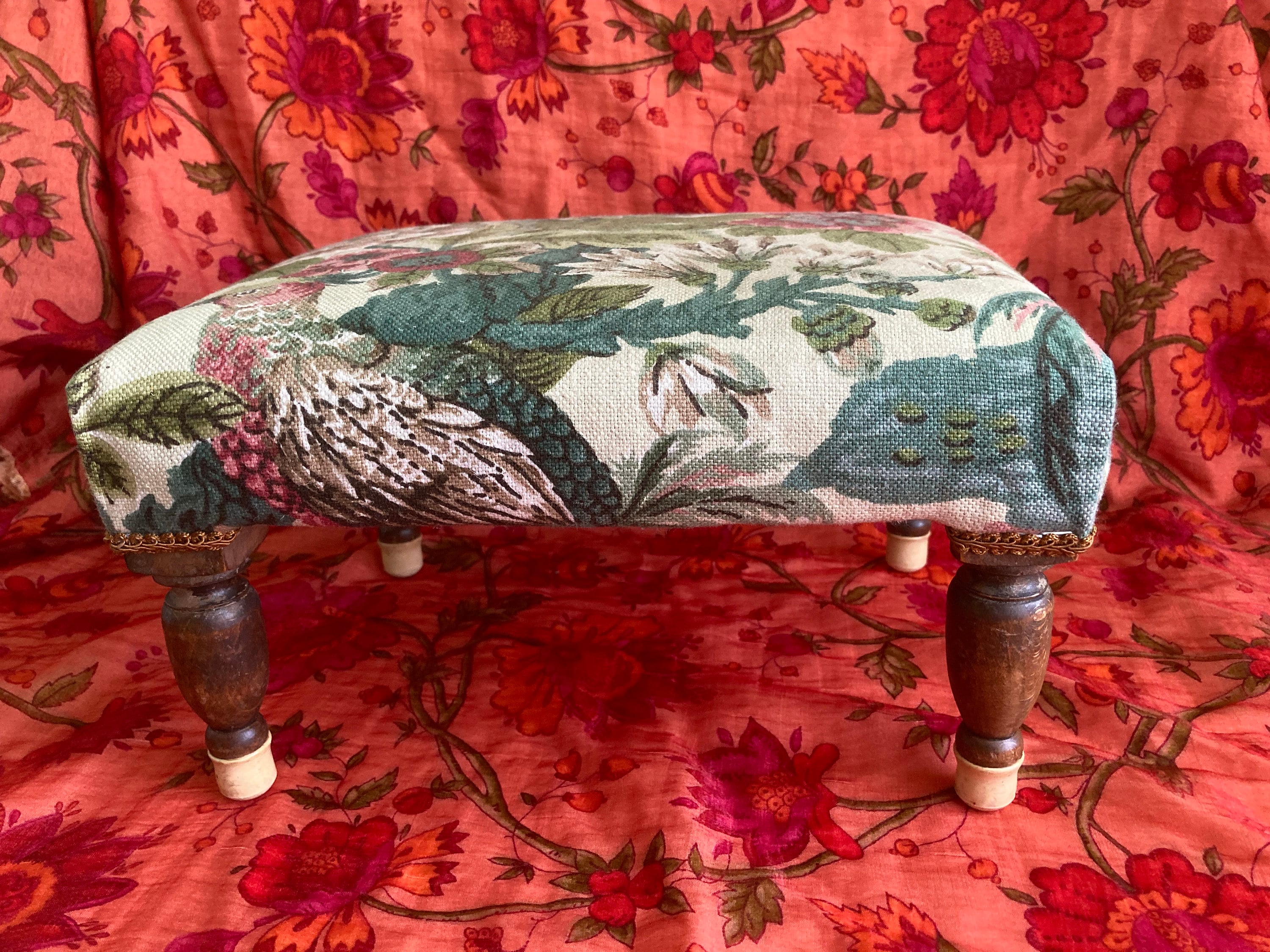 Vintage French Wooden Stool Adjustable Height Cushioned Footstool Seat Foot  Rest Velvet Cover French Home Display/french Studio Vintage 