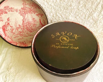 Franska Savon hattaskar/förvaringslådor i trä med Toile de Joy-tygfoder. Set om 2