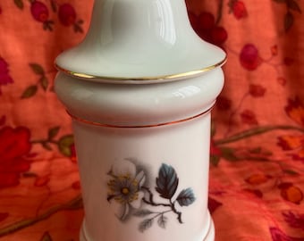 Limoges dressing table porcelain jar. Vintage 1950-1970