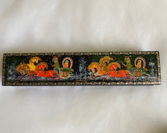 パレフ産のロシア漆器箱 - Etsy 日本