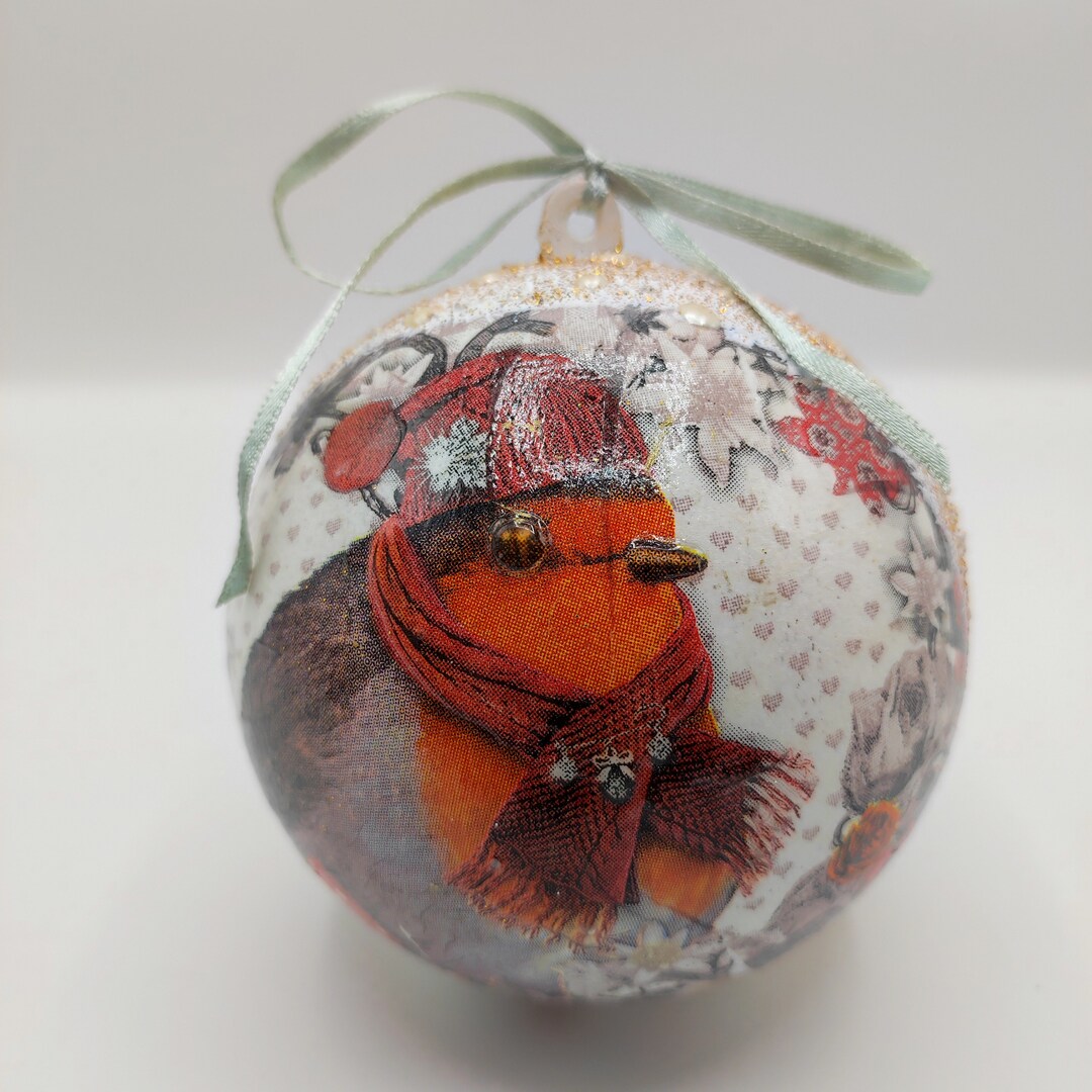手作りクリスマスオーナメント：レッドロビンのデコパージュ