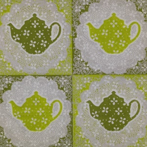 Servilletas de papel decorativas verdes de la hora del té para el diario de collage artesanal de decoupage. 4 servilletas individuales de papel para el almuerzo, servilletas con motivo de té