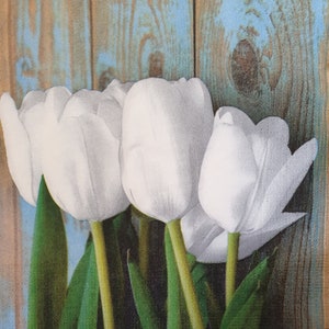 Serviettes en papier décoratives tulipes blanches pour découpage artisanal, carnet de collage éphémères. 4 serviettes en papier individuelles pour le déjeuner, serviettes, techniques mixtes