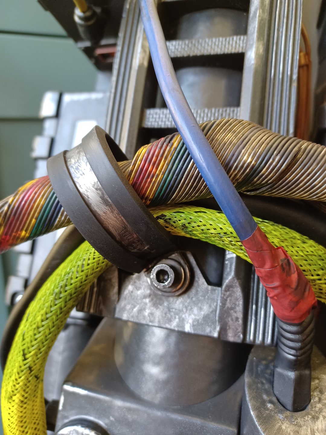 Ribbon Cable Clamp and Fixings for Hasbro Haslab Ghostbusters Afterlife