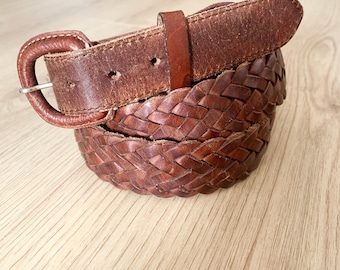 Ceinture Western Vintage Junk Gypsy - Cuir Usiné, Boucle Couronne - Taille US 30-34 - Années 90 - Occasion
