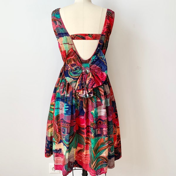 Vintage René Derhy Sommer Sun Kleid Rot Romantische Baumwolle Print Ärmellos Low Cut Back Schleife Kleid mit Taschen 80er Jahre Sz Medium