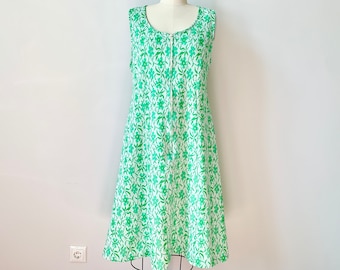 Vintage Plus Size 60s Bright Green Sleeveless Volup Summer Mod A-Line Dress with Front Zipper Sz L XL