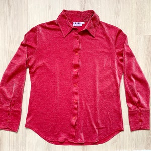 Plus Size Vintage Lurex Blouse: 90s Red Metallic Holiday Shirt