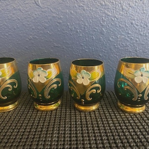 Vimax Murano Green Cordial Glasses 4 Piece Floral Gold Gilt Table Set