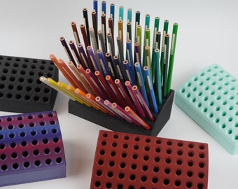 3D Printed Pen Holder - The organizational master for your desk