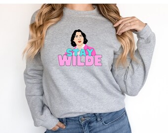 Moletom Oscar Wilde | Gola redonda literária unissex, camisa de professor de inglês, Stay Wild, presente para amantes de livros
