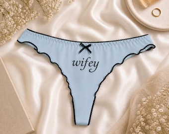 Braguitas de novia personalizadas bordadas – Medias de novia con nombre – Lencería nupcial – Regalo de novia – Algo azul