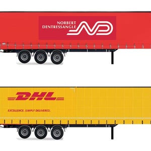 Può includere: Due camion con rimorchio con loghi diversi. Il primo camion è rosso con un logo bianco che dice "Norbert Dentressangle" e un logo stilizzato "ND" bianco. Il secondo camion è giallo con un logo "DHL" rosso e il testo "Excellence. Simply delivered."