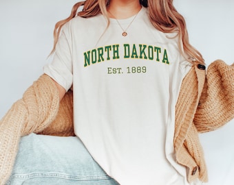 Retro North Dakota Shirt, North Dakota Crewneck tee, Dakota Gift, North Dakota T-shirt, Dakota Pride Unisex T-Shirt, College Shirt, ND Gifts