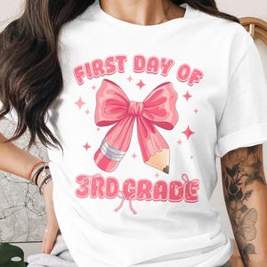 Coquette 1er jour de 3e année PNG - Conception de chemise pour la rentrée des classes, fichier de sublimation de noeud 3e année mignon pour filles et enfants, rentrée scolaire PNG