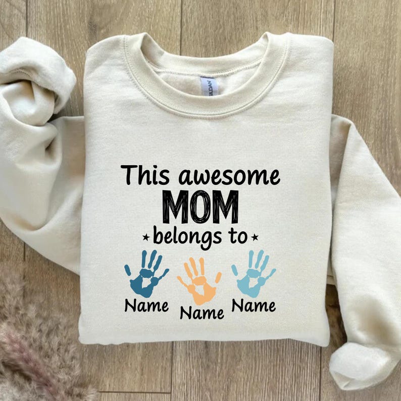 This Awesome Mom Belongs To SVG, Handprint Mom Shirt Design, Mother's Day PNG, Customizable Mom Sublimation, Mom Gift Idea, Digital Download