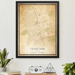 Może przedstawiać: Wizerunek mapy Cedar Park w Teksasie w stylu vintage, w czarnej ramie. Mapa przedstawia ulice i punkty orientacyjne miasta. Tekst "CEDAR PARK, TEXAS, 30.5044°N / -97.8169°E" jest nadrukowany na dole mapy.