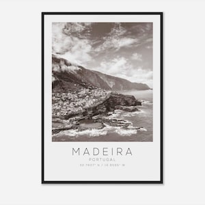 Resefotoposter med Madeira Portugal, svartvit, resetryck med Madeira, minimalistisk reseaffisch med DS2