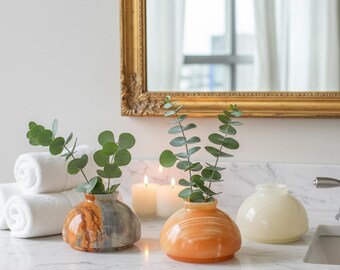 オニキス大理石の花瓶 – 天然石装飾、磨き仕上げ、他に類を見ない