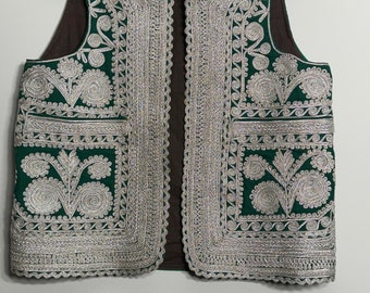 Vintage handgeborduurd Afghaans vest