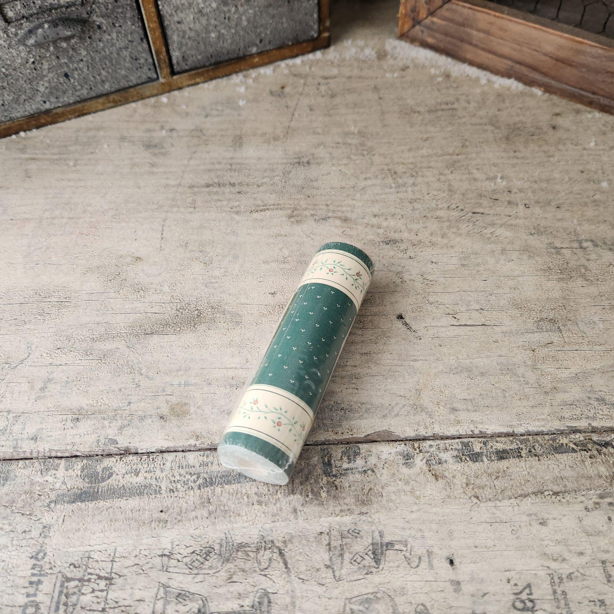 Vintage Roll Green Floral Wallpaper Border by Borden, Inc. - Pattern # ...