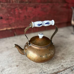 Vintage Copper Teapot With Blue & White Porcelain Handle And Lid Knob 7" Tall 8" Wide