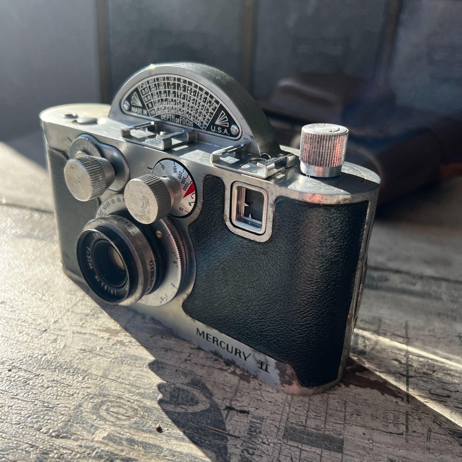 Universal Mercury II Vintage Camera Made in 1940s With Leather Case ...