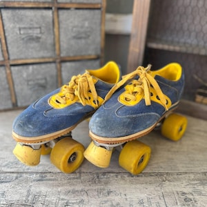 Vintage Spotbilt Jogger Roller Skates With Yellow Wheels & Blue Suede Shoes