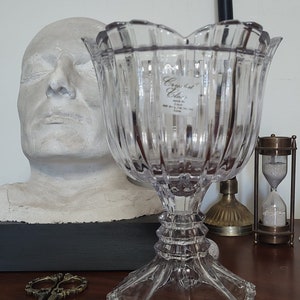 Vintage Sherbert Glass Antique Crystal Clear Spooner Flint Glass Vase or Candy Dish from the 19th century, made in Japan