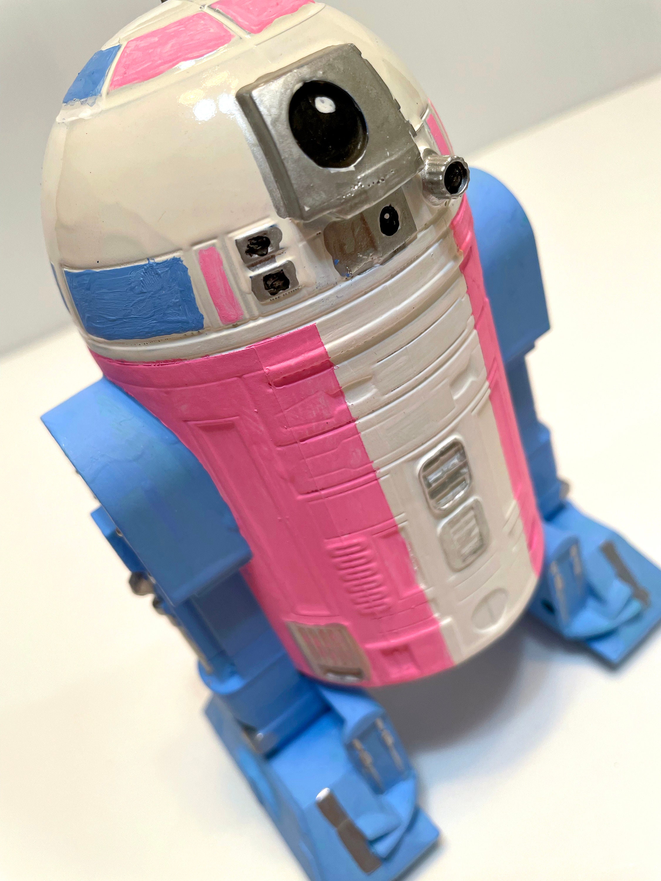 Designer Droid R2-TR4N5 transgender Pride - Etsy