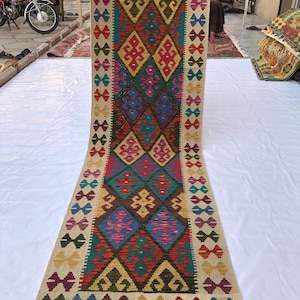 Handmade Wool Kilim Runner Rug 2.7x8.4 ft , Geometric Hallway Kilim Rug , Flatweave Kilim Runner Rug , Entryway Floral , Kitchen Area Decor