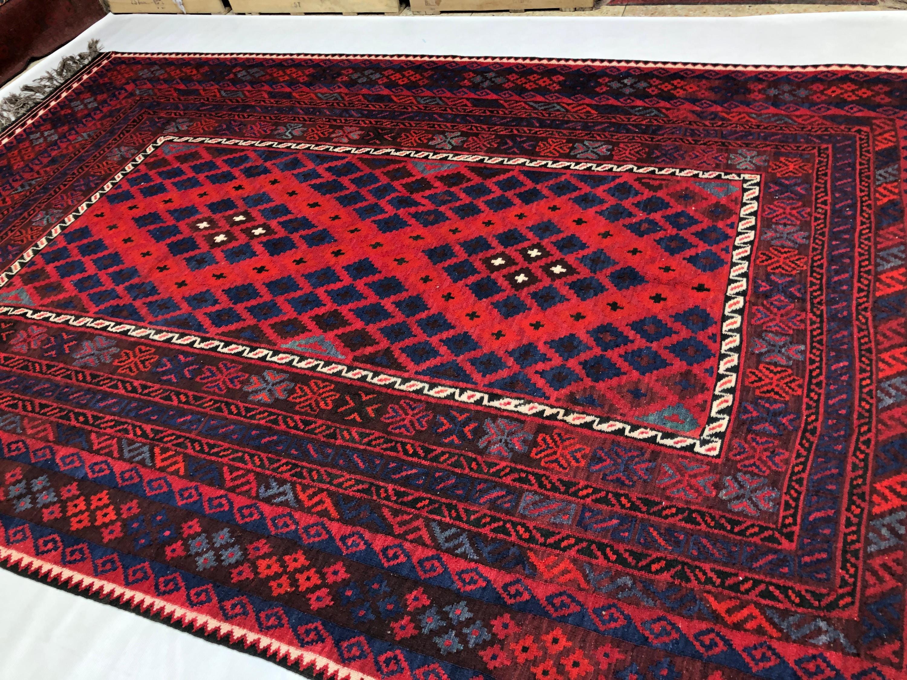 8x13 レッド キリム ラグ、ヴィンテージ アフガニスタン フラット