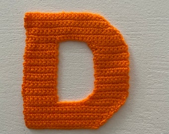 Crochet pattern (German) letter D