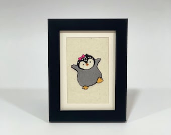 Art brodé à la main Dottie