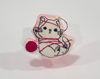 Ornement de chaton, fabriqué à la main, porte-clés brodé à la main