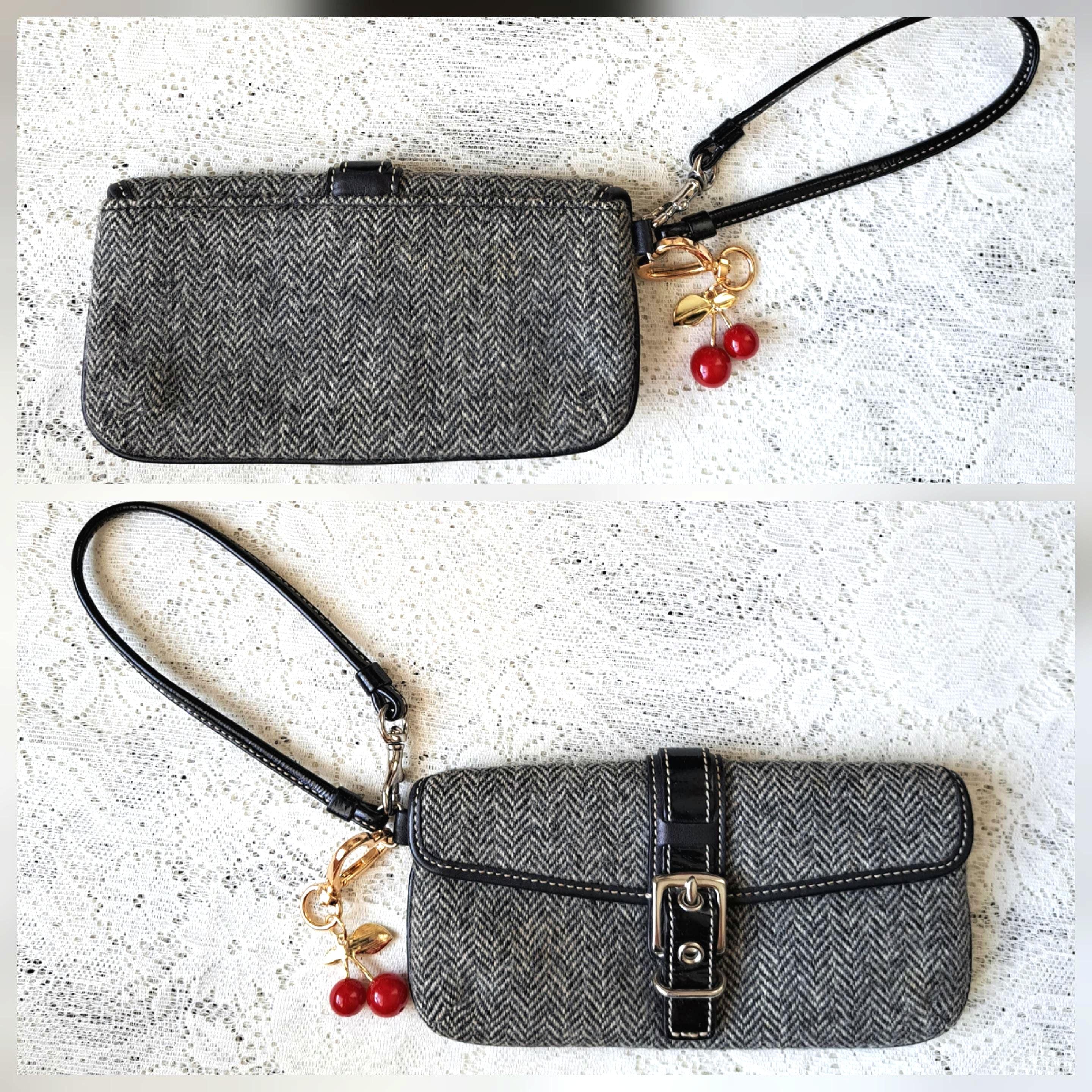 バッグ 00s archive coach enamel hand bag y2k 美品】 00s y2k archive coach hand bag - メルカリ