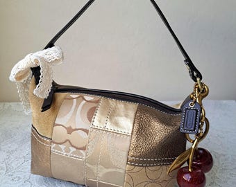 Coach Patchwork Gallery Gold Signature Swingpack Multicolor Body