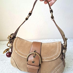 Vintage Coach Y2k 00s Tan Suede Mini Soho Hobo Shoulder Bag #9692