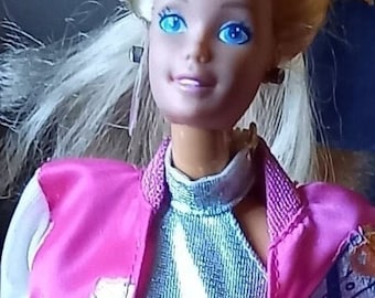 Barbie lave vaisselle magique - Barbie