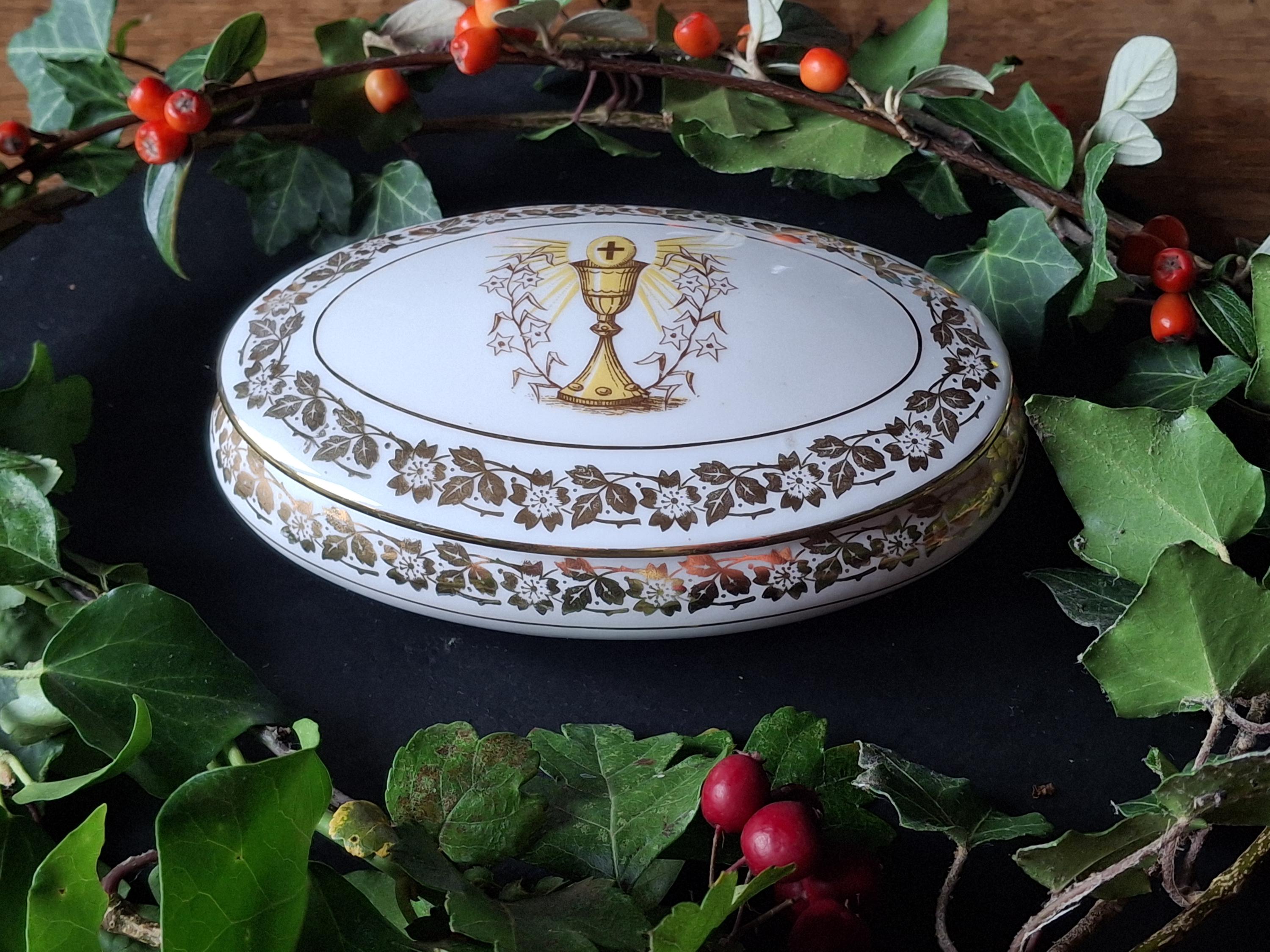 Paire D'assiettes à Main Vintage Limoges – Porcelaine De Paris – Motif Floral 22 Cm