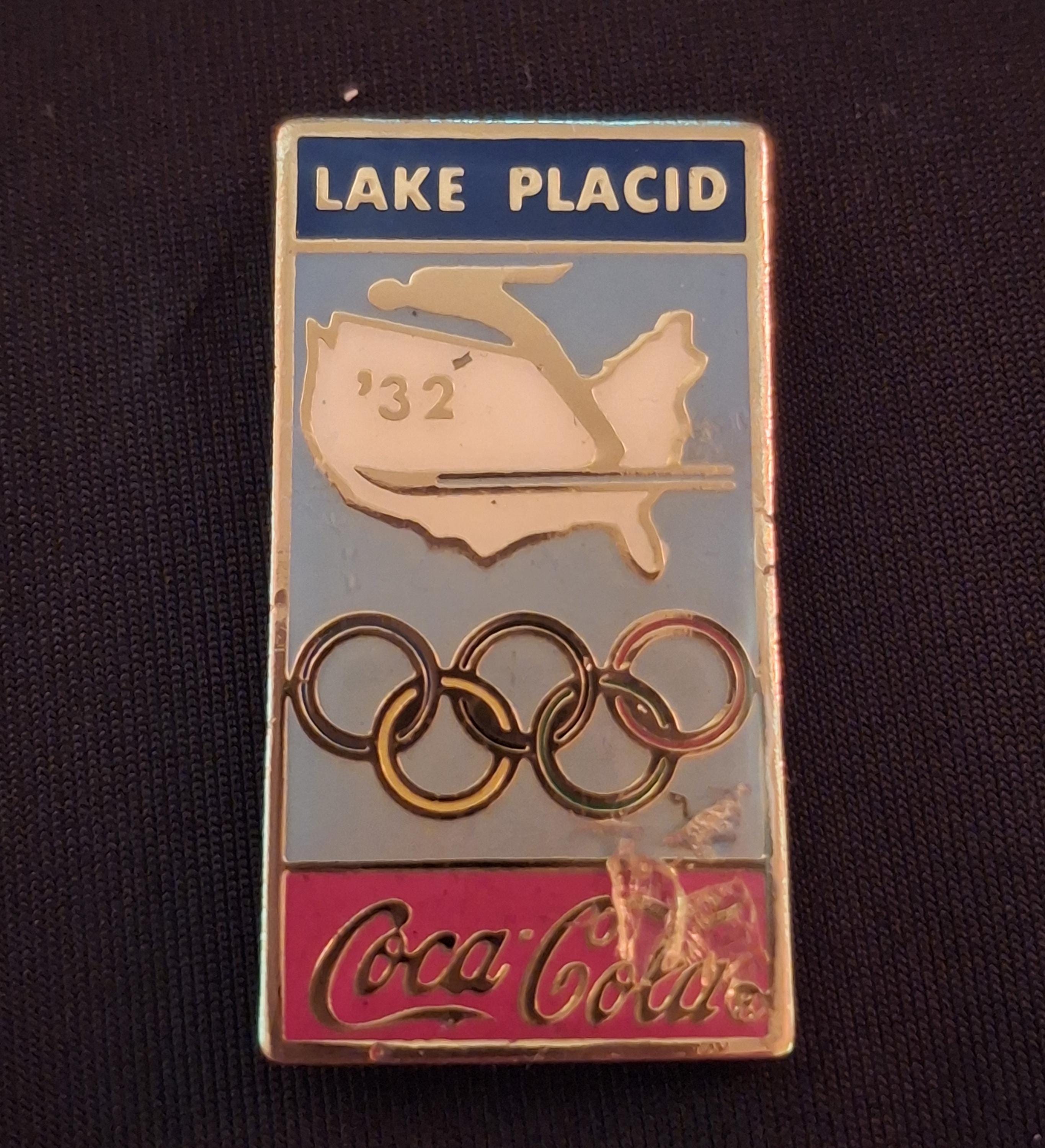 北京オリンピックのコカコーラピンバッジ コカコーラ オリンピック ピンバッジセット - メルカリ