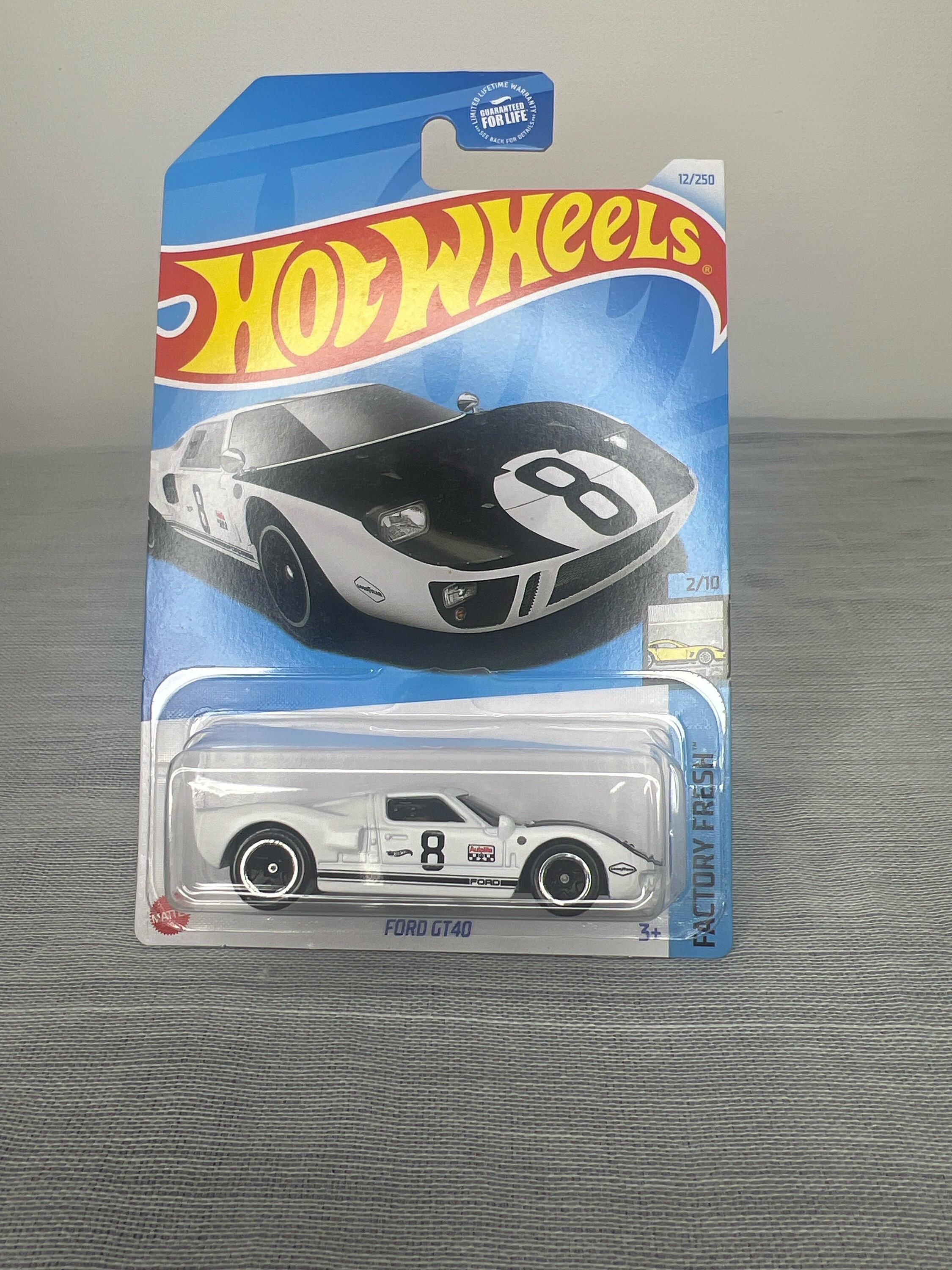 ミニカー Hot Wheels Ford GT40 Hot Wheels Ford GT40 12/250 Factory Fresh 2/10 - Etsy