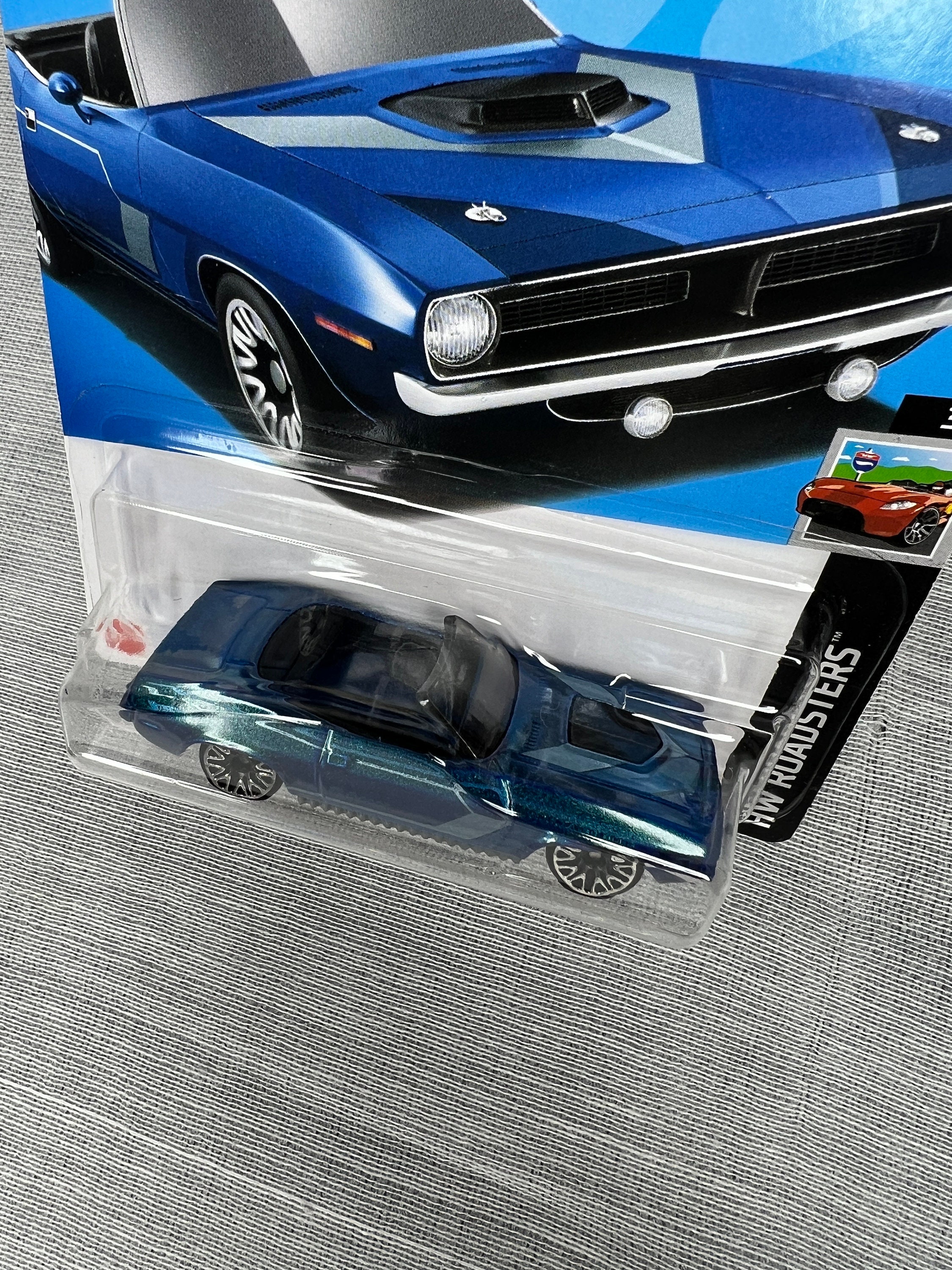 Hot Wheels '70 Plymouth Barracuda 20/250 Roadsters 3/5 ( TWO