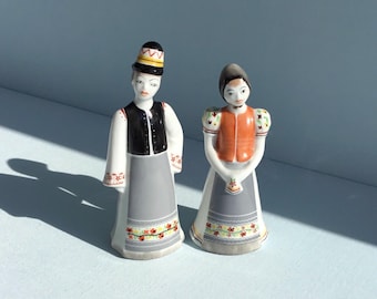 黒マット磁器カタツムリ金アクセントHollohazaフィギュアハンガリー